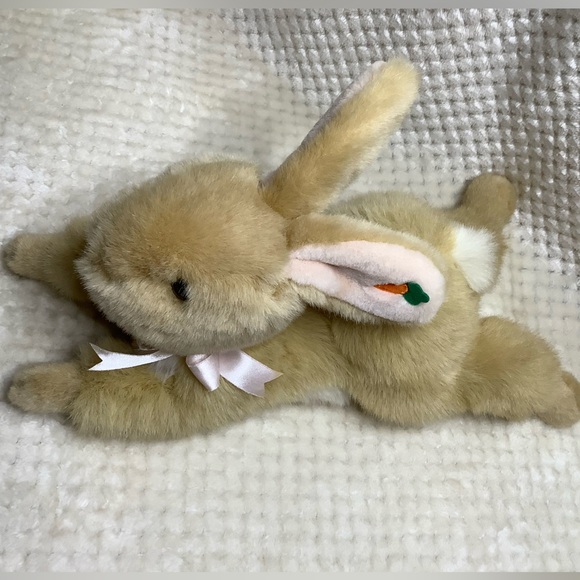 WAL-MART Plush Light Tan Laying Down Bunny Rabbit Stuffed Animal w Carrot on Ear - Picture 5 of 14